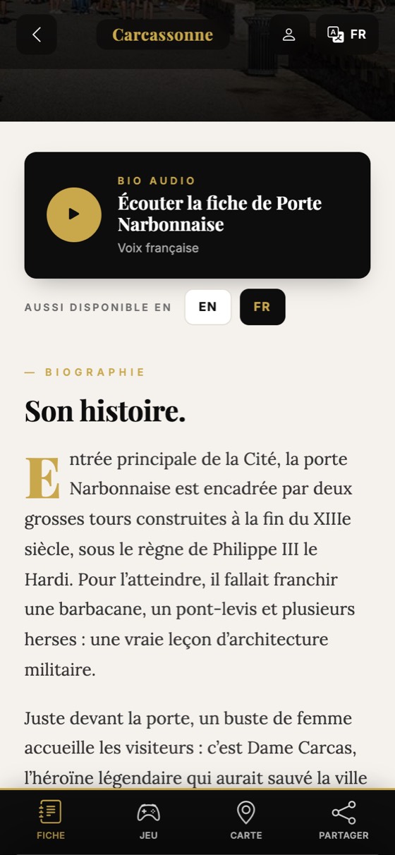 La même fiche : le lecteur audio et le texte de l’histoire du lieu